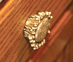 RIVERS EDGE DRAWER KNOBS - ANTLER 2 PACK