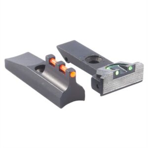 RUGER~ NEW MODEL SINGLE SIX~ (.22 & .32 CAL.)