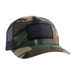 STANDARD PATCH TRUCKER WOODLAND CAMO